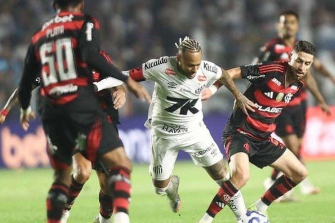 Com gol de Neymar, Santos vence o Flamengo na Vila Belmiro - (crédito: Foto: Gilvan de Souza /CRF) Com gol de Neymar, Santos vence o Flamengo na Vila Belmiro - (crédito: Foto: Gilvan de Souza /CRF)