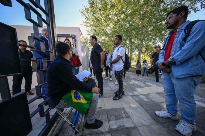 Primeiro-ministro Luís Montenegro criticou 'falta de regras' para imigração -  (crédito: Getty Images)