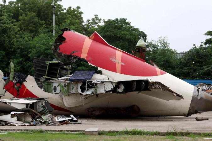 As duras críticas ao relatório preliminar sobre queda de avião da Air India -  (crédito: BBC)