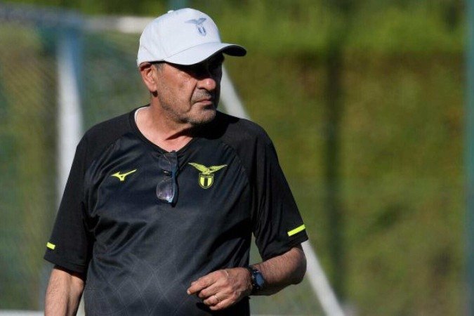 Sarri havia voltado recentemente ao comando da Lazio -  (crédito: Foto: Marco Rosi - SS Lazio/Getty Images)