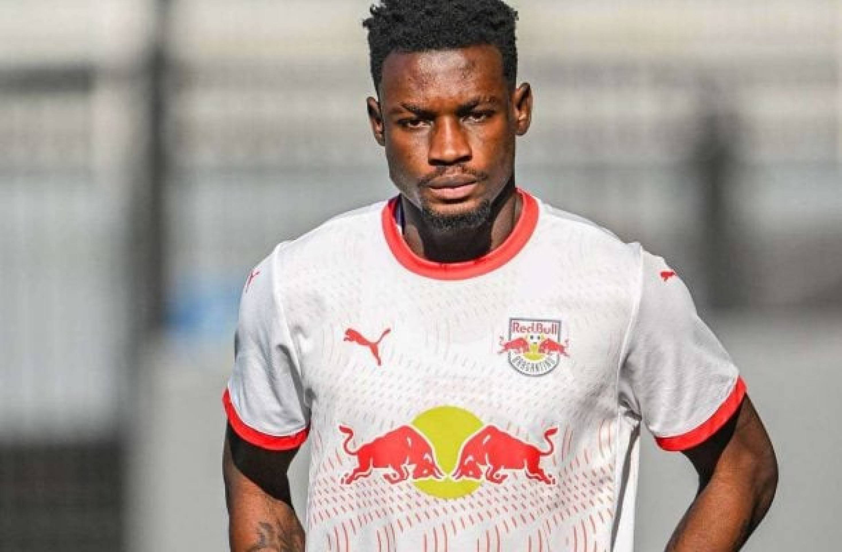 Zagueiro ganês se destaca na base do Bragantino e projeta chances no profissional