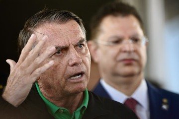 A ação contra Bolsonaro, que aponta coação no curso do processo, obstrução de investigação de infração penal que envolva organização criminosa e abolição violenta do Estado Democrático de Direito, gerou comoção entre os políticos bolsonaristas e de oposição -  (crédito:  AFP)