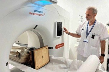 Tomografia em estátua de Nossa Senhora de Fátima revela cápsula -  (crédito: Divulgação/Hospital HM Málaga)