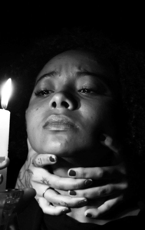 Peça do grupo CeinCena parte de Shakespeare para abordar condição de violência contra a mulher nos dias de hoje -  (crédito: Divulgação)