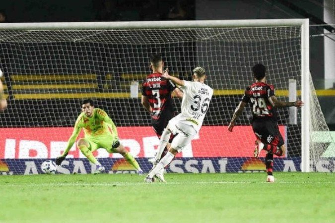 Flamengo jogou muito mal diante do Santos, na Vila Belmiro -  (crédito: Foto: Gilvan de Souza/Flamengo)