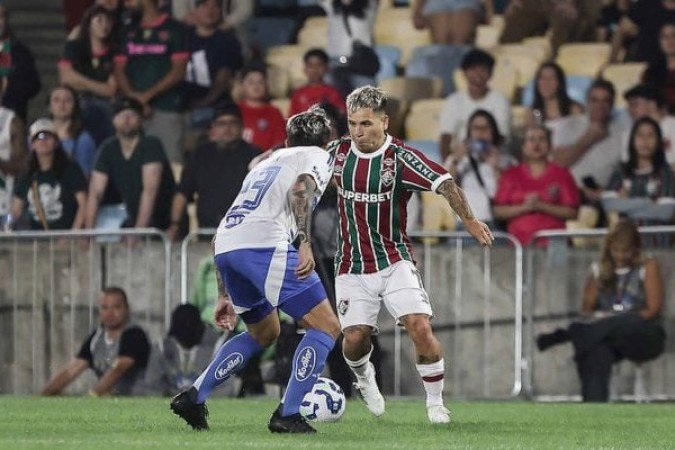 SOTELDO - Pela primeira vez começando como titular, não fez boa atuação. Começou pela esquerda e depois trocou de lado com Arias. Aguentou até os 20' do segundo tempo. NOTA 5,0. Foto: LUCAS MERÇON / FLUMINENSE F.C