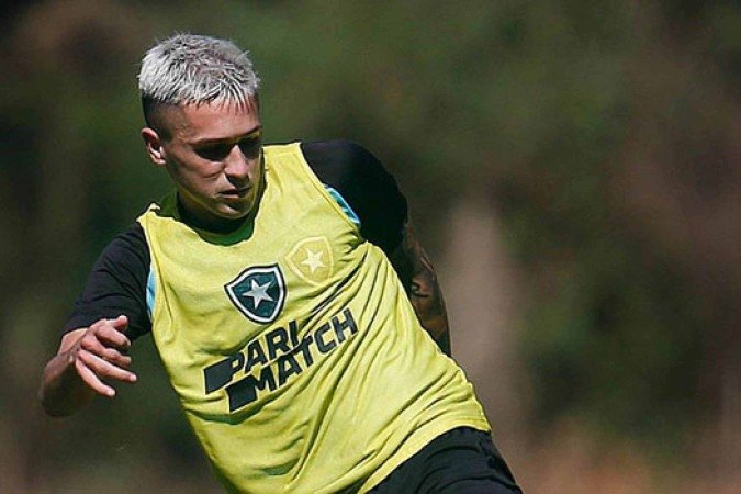 Jogador está sendo emprestado pela terceira vez seguida - (crédito: Foto: Vítor Silva/Botafogo) Jogador está sendo emprestado pela terceira vez seguida - (crédito: Foto: Vítor Silva/Botafogo)