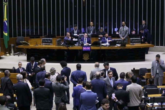 Projeto foi aprovado na madrugada desta quinta-feira (17/7) - (crédito: Kayo Magalhães/Câmara dos Deputados) Projeto foi aprovado na madrugada desta quinta-feira (17/7) - (crédito: Kayo Magalhães/Câmara dos Deputados)