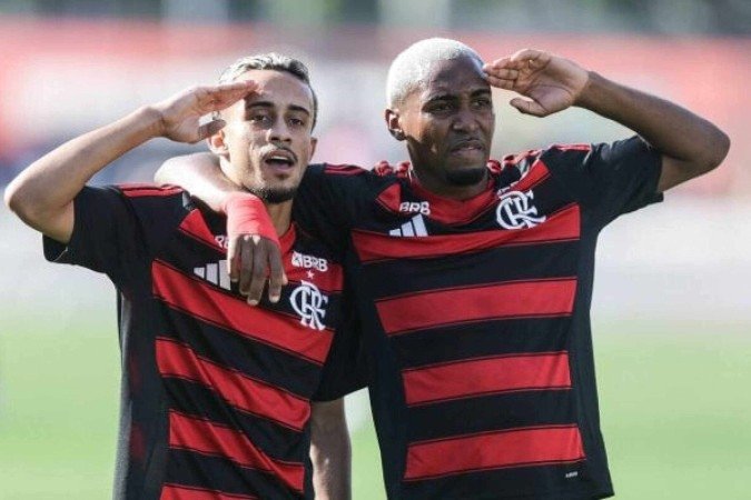 Flamengo goleia Bayer Leverkusen na Gávea - (crédito: Foto: Gilvan de Souza / Flamengo) Flamengo goleia Bayer Leverkusen na Gávea - (crédito: Foto: Gilvan de Souza / Flamengo)