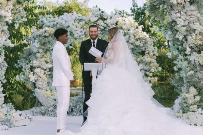 Endrick e Gabriely se casam em cerimônia intimista em Madrid -  (crédito: Foto: Reprodução/Instagram)