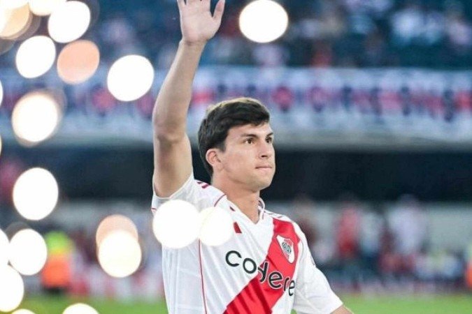 São Paulo atinge o limite de estrangeiros para competições da CBF - (crédito: Foto: Divulgação/River Plate) São Paulo atinge o limite de estrangeiros para competições da CBF - (crédito: Foto: Divulgação/River Plate)