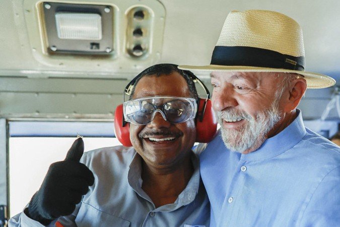 Lula assina MP que obriga ZPEs a utilizarem energia renovável