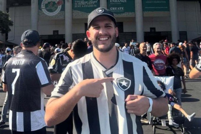Contratação do volante Danilo pelo Botafogo causou alvoroço em Pedro Certezas - (crédito: Foto: Reprodução / Instagram) Contratação do volante Danilo pelo Botafogo causou alvoroço em Pedro Certezas - (crédito: Foto: Reprodução / Instagram)