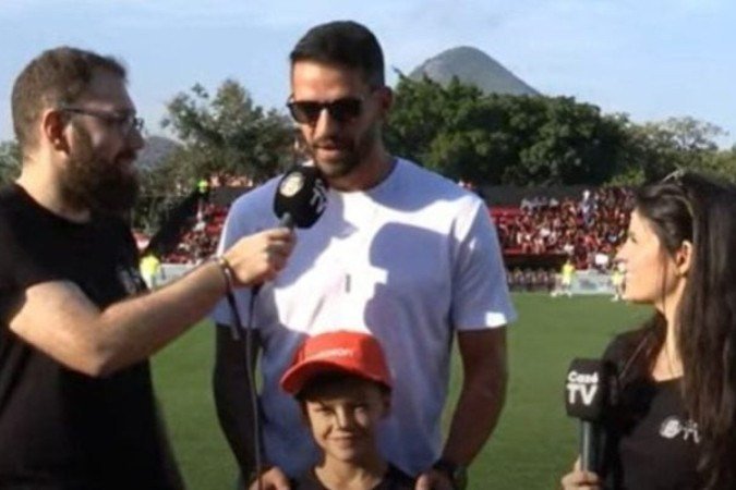 Renato Augusto marca presença em amistoso entre Flamengo sub-20 e Bayer Leverkusen - (crédito: Foto: Reprodução / Cazé TV) Renato Augusto marca presença em amistoso entre Flamengo sub-20 e Bayer Leverkusen - (crédito: Foto: Reprodução / Cazé TV)