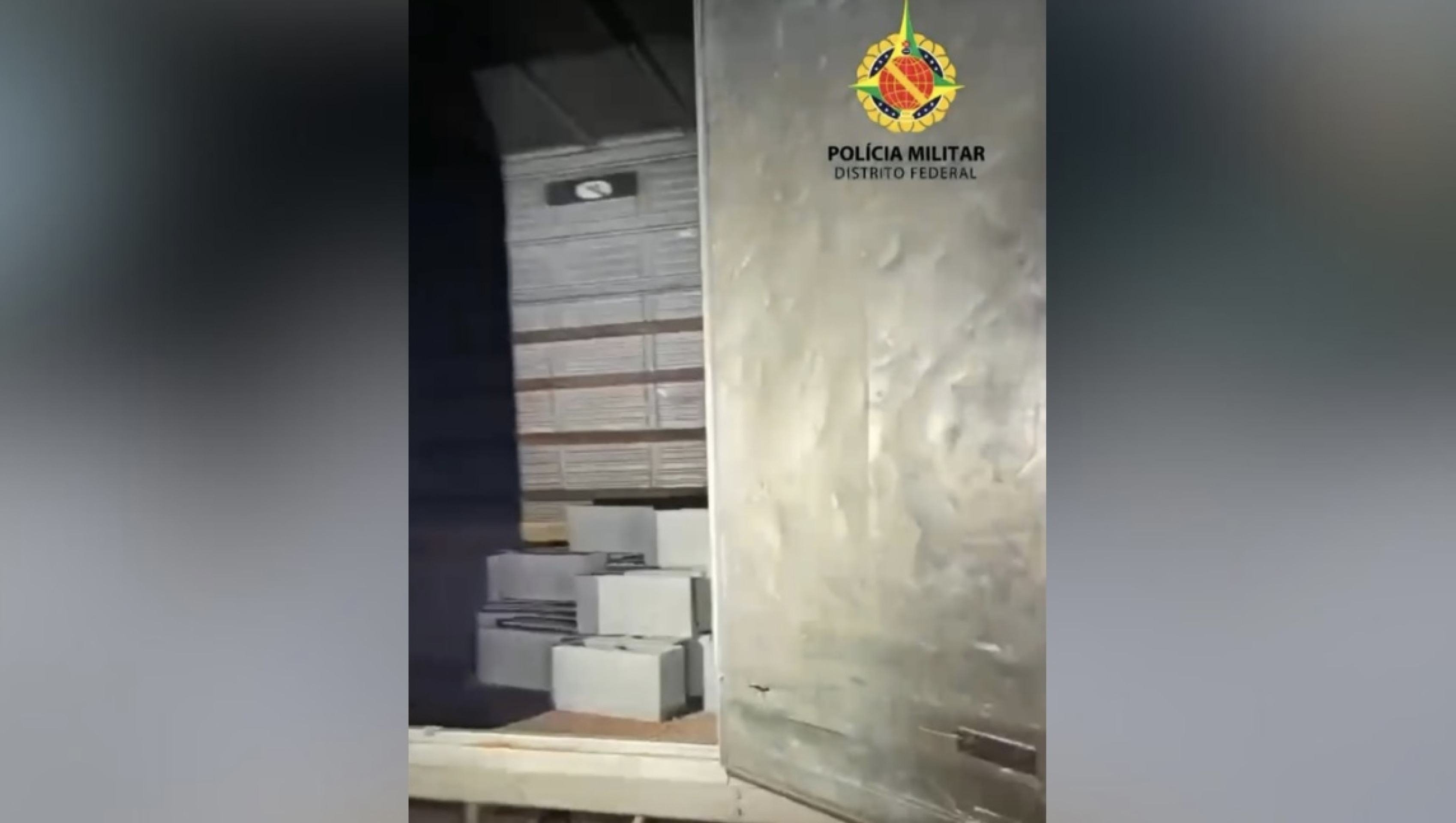 Cinco pessoas são presas por furto de materiais de construção em obra pública