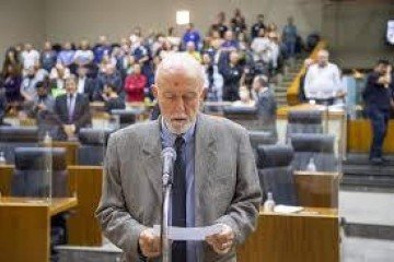 Ênio Kaufmann foi o criador do curso pré-vestibular Unificado -  (crédito: Divulgação)