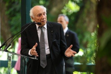  Rio de Janeiro (RJ), 18/07/2024 ... O embaixador e conselheiro em..rito do Centro Brasileiro de Rela....es Internacionais (CEBRI), Rubens Ricupero durante palestra no instituto, na G..vea, zona sul do Rio de Janeiro. Foto: Tomaz Silva/Ag..ncia Brasil
     -  (crédito: Fotógrafo/Agência Brasil)