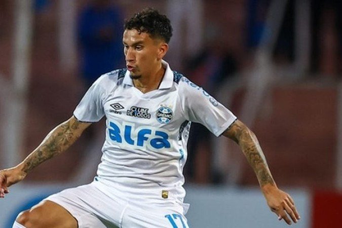 DODI - Mal na marcação e no combate direto aos meias do time carioca 