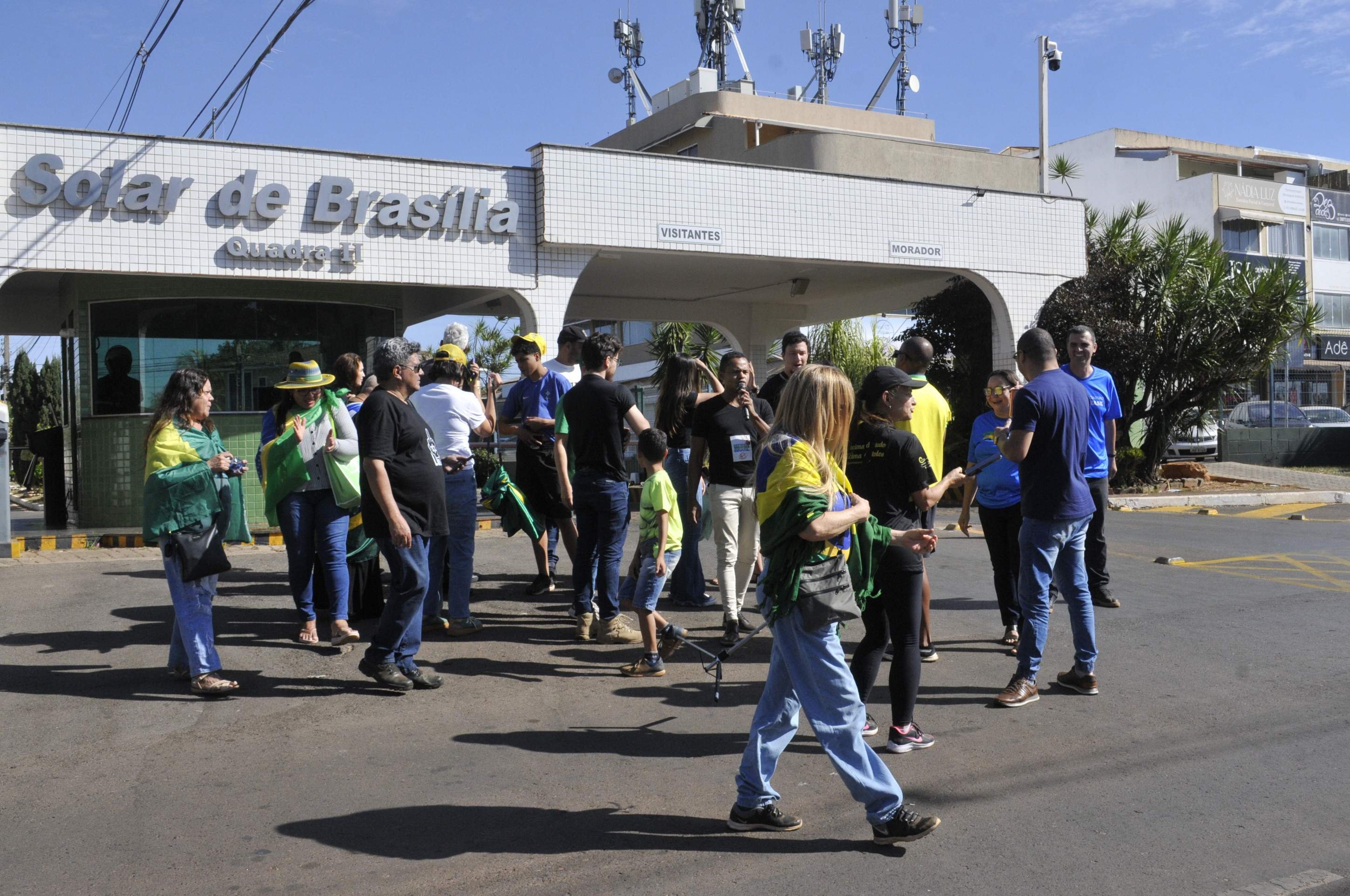 Condomínio de Bolsonaro, no Jardim Botânico, ficará sem luz nesta segunda-feira (28/7)