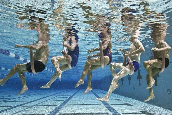 As primeiras piscinas eram mantidas limpas principalmente renovando a água com regularidade - (crédito: Getty Images) As primeiras piscinas eram mantidas limpas principalmente renovando a água com regularidade - (crédito: Getty Images)