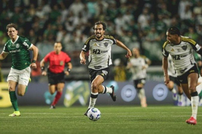 IGOR GOMES - Ao contrário da partida na Colômbia, não conseguiu ser um diferencial na partida no Allianz Parque. Não apareceu muito no jogo, teve pouca atuação no ataque e também não conseguiu auxiliar numa pressão no campo de ataque. Nota: 4,5 - Foto: Pedro Souza/Atlético MG
