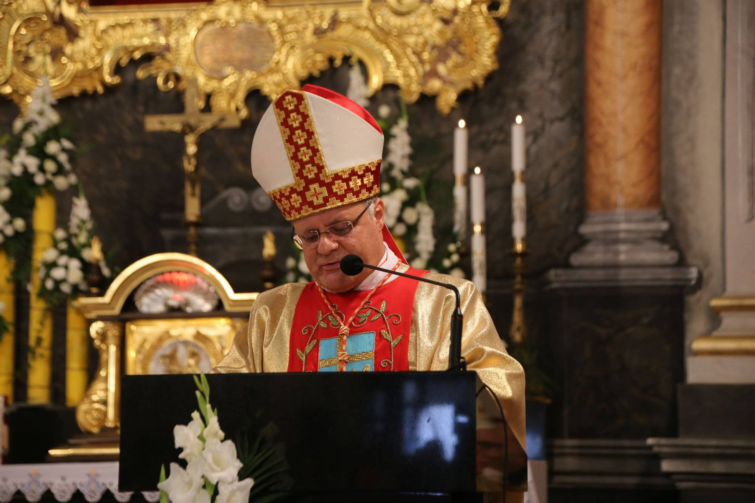Arcebispo de Brasília celebra missa na Ucrânia neste domingo (20/7)