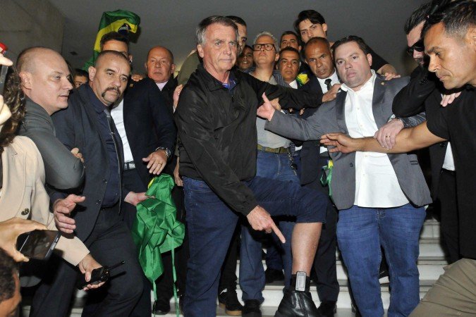 Bolsonaro participou de reuniões no Congresso Nacional e falou com aliados. Registros do momento foram parar nas redes sociais -  (crédito:  Minervino Júnior/CB)