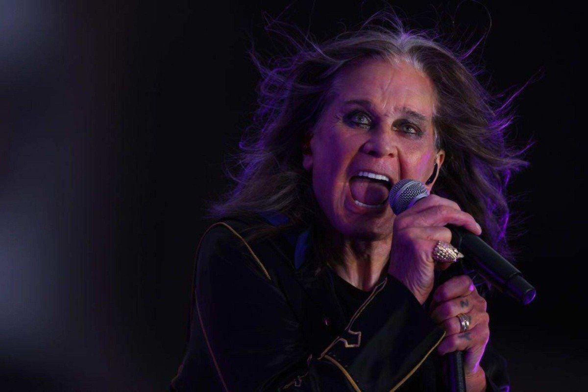 Ozzy Osbourne, do Black Sabbath, morre aos 76 anos, anuncia família