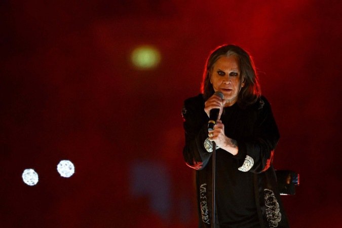  (FILES) British singer Ozzy Osbourne performs during the closing ceremony for the Commonwealth Games at the Alexander Stadium in Birmingham, central England, on August 8, 2022. Ozzy Osbourne, the frontman of heavy metal group Black Sabbath, died on July 22, 2025 at the age of 76, his family announced in a statement. 