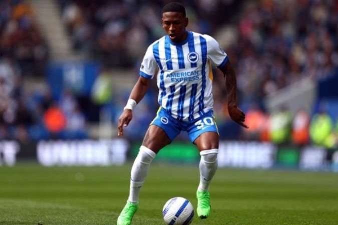 Pervis Estupiñán está próximo de fechar com gigante do futebol italiano - (crédito: Foto: Bryn Lennon/Getty Images) Pervis Estupiñán está próximo de fechar com gigante do futebol italiano - (crédito: Foto: Bryn Lennon/Getty Images)