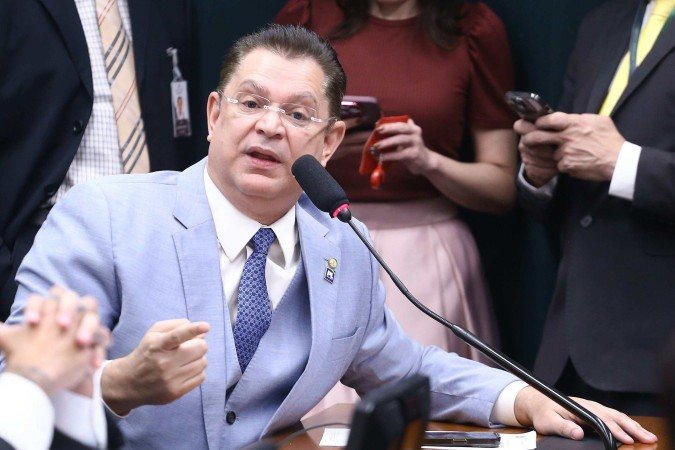 O líder do PL na Câmara, Sóstenes Cavalcante (foto), se reuniu com deputados da bancada nesta terça (22) para traçar estratégias em prol do ex-presidente Jair Bolsonaro (PL) - (crédito: Vinicius Loures/Câmara dos Deputados) O líder do PL na Câmara, Sóstenes Cavalcante (foto), se reuniu com deputados da bancada nesta terça (22) para traçar estratégias em prol do ex-presidente Jair Bolsonaro (PL) - (crédito: Vinicius Loures/Câmara dos Deputados)