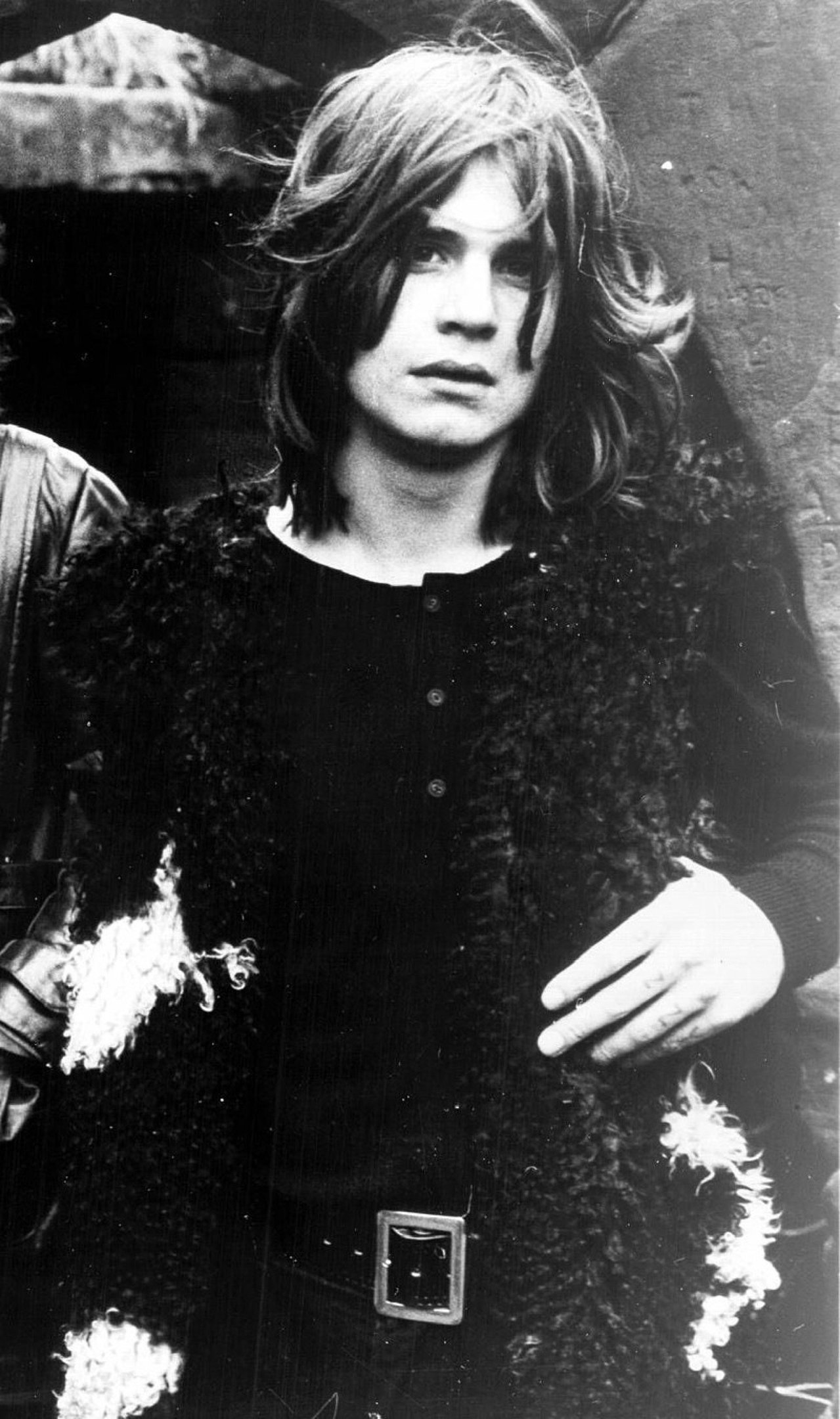 Ozzy permaneceu na banda até 1979, período em que participou de nove lançamentos da discografia e teve a voz imortalizada em canções como 'War pigs', 'Iron man', 'Paranoid', 'N.I.B' e 'Children of the grave'.