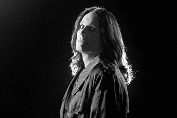 Site leiloa roupas e objetos de Ozzy Osbourne