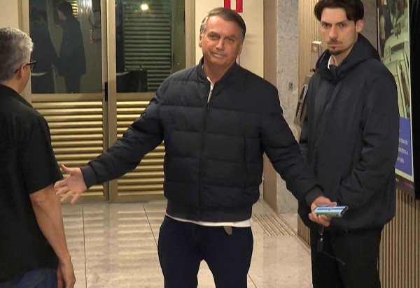 Nos 12 meses analisados, Bolsonaro recebeu R$ 19,2 milhões provenientes de 1,2 milhão de transações via Pix - (crédito: AFP)