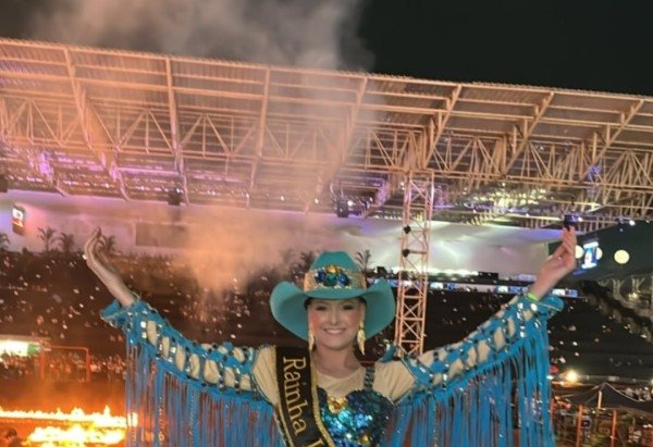 Reprodução/Instagram/@trevisol.camila