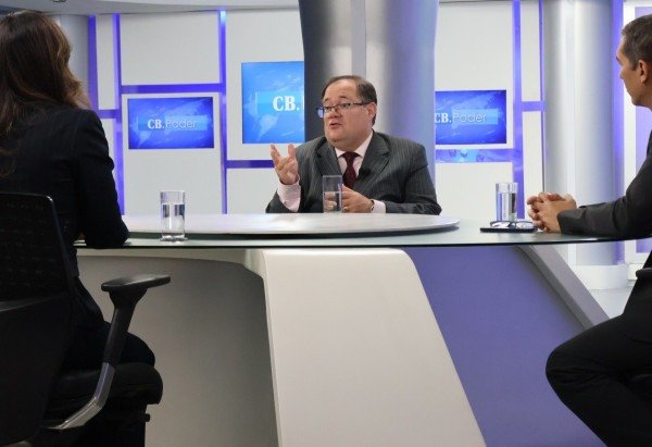 Bruna Gaston CB/DA Press