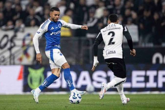 Corinthians e Cruzeiro fizeram jogo intenso em Itaquera, nesta 4ª feira - (crédito: Foto: Marco Galvão/Cruzeiro) Corinthians e Cruzeiro fizeram jogo intenso em Itaquera, nesta 4ª feira - (crédito: Foto: Marco Galvão/Cruzeiro)