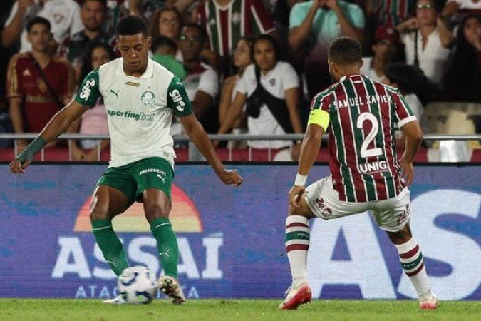 VANDERLAN - Cumpriu bem seu papel defensivo, com antecipaÃ§Ãµes importantes, especialmente em um lance com Serna no segundo tempo. Foi mais discreto no apoio ao ataque, mas nÃ£o comprometeu. NOTA: 6,0. Cesar Greco/Palmeiras
