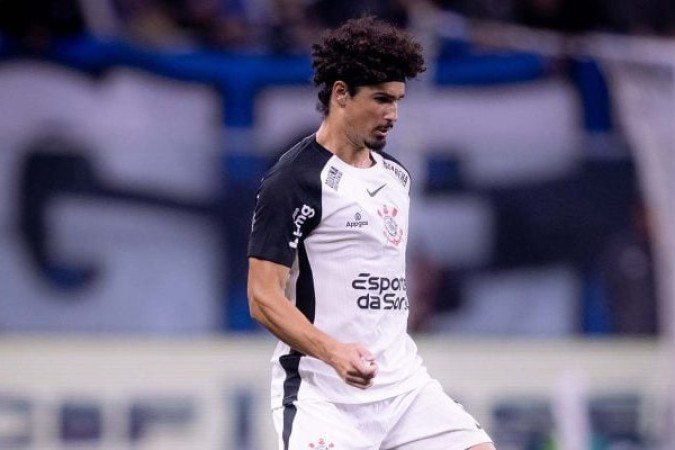 ANDRÉ RAMALHO – Um dos melhores jogos do zagueiro no ano. Conseguiu sucesso na maioria das jogadas e teve antecipações relevantes, cortando lançamentos que levariam perigo. No fim, quase fez um gol. NOTA 7,5. Foto: Rodrigo Coca/Corinthians