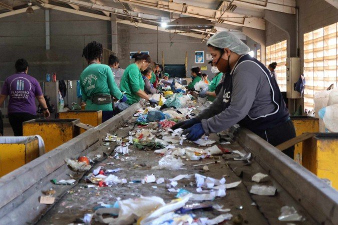 Cerca de 55% dos resíduos recicláveis são aproveitados no DF      -  (crédito:  Bruna Gaston CB/DA Press)