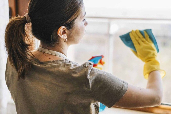 Mais de 1,5 milhão de trabalhadores domésticos contribuíram à Previdência Social