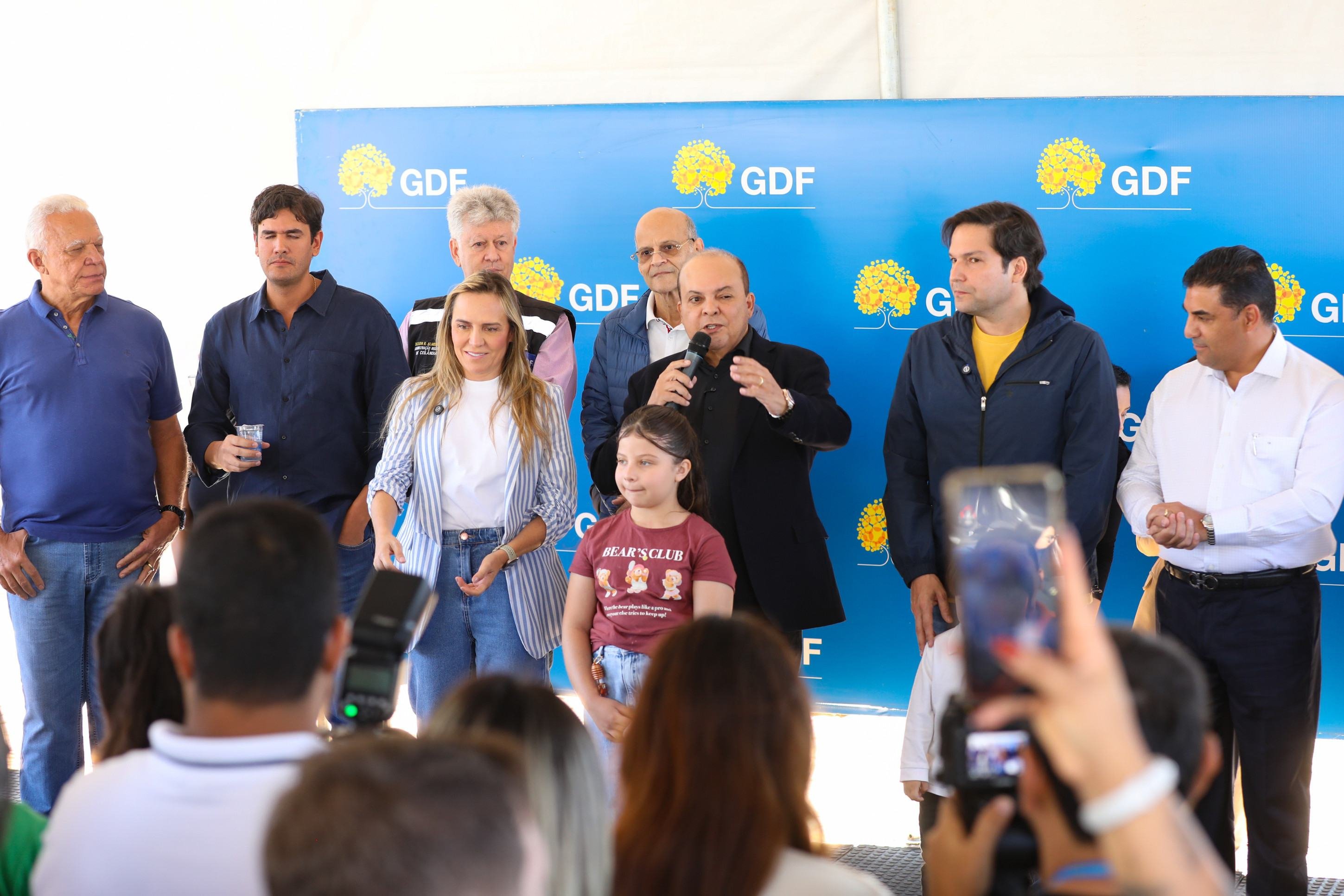 Projeto Sedet Mais Perto de Você estaciona em Ceilândia