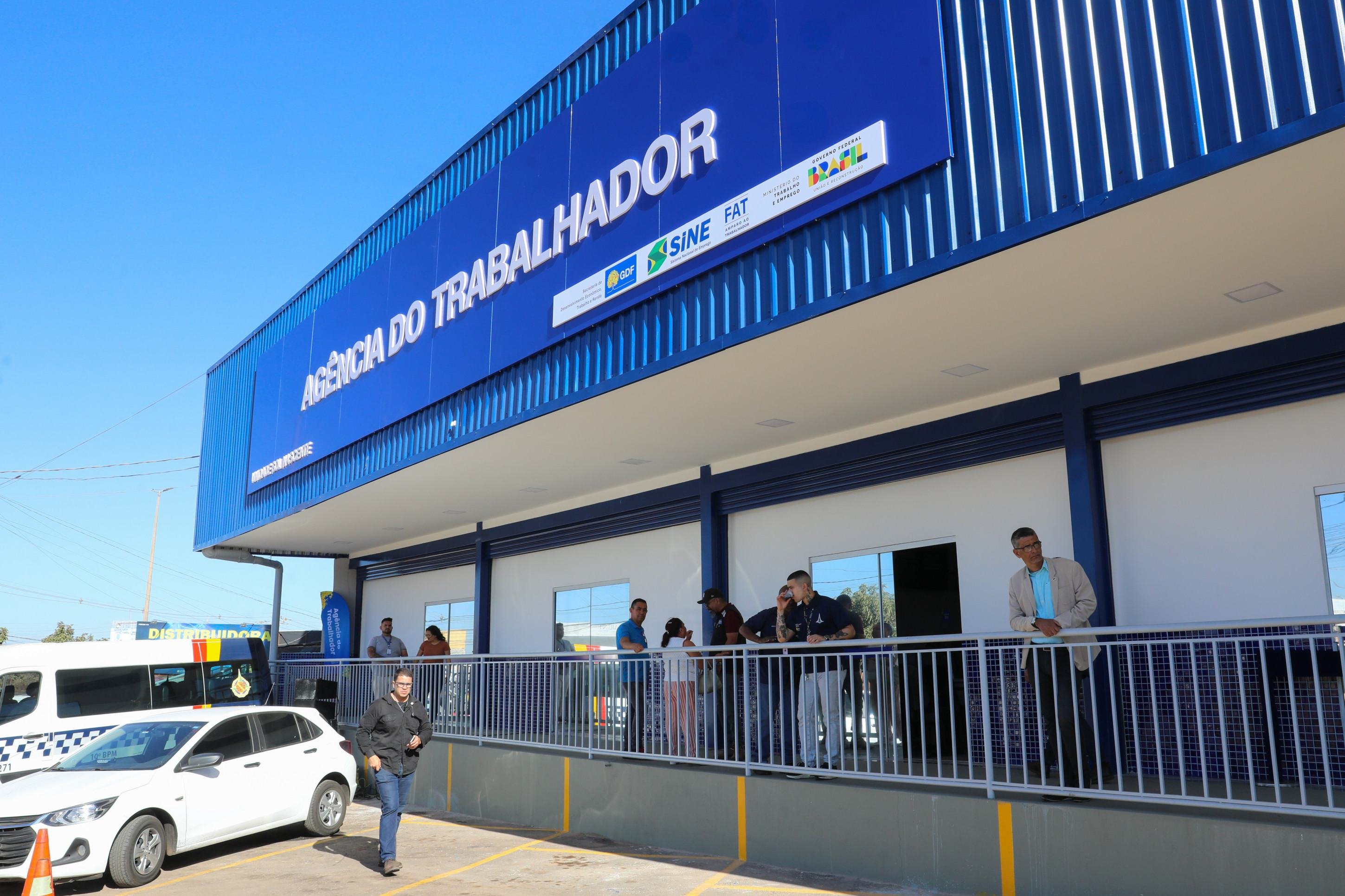 Governo inaugura primeira Agência do Trabalhador no Sol Nascente