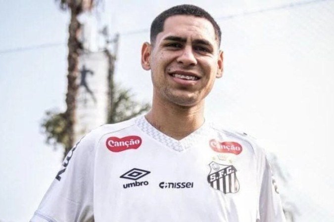 Gustavo Caballero é o terceiro reforço anunciado pelo Santos nesta janela de transferências - (crédito: Foto: Divulgação) Gustavo Caballero é o terceiro reforço anunciado pelo Santos nesta janela de transferências - (crédito: Foto: Divulgação)