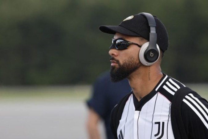 Douglas Luiz pode deixar a Juventus nesta janela de transferências -  (crédito: Foto: Michael Owens/Getty Images)