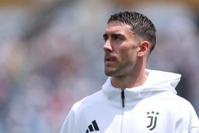 Dusan Vlahovic é tratado como prioridade para reforçar o ataque do Milan -  (crédito: Foto: Dan Mullan/Getty Images)