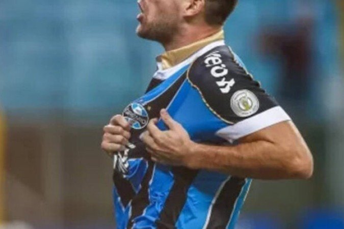 KANNEMANN - Fez grande partida, com bom destque para a excelente marcação diante de Guerrero - Nota 7,0 -Lucas Uebel / Grêmio