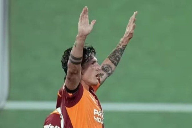 Zaniolo tem 19 partidas pela seleção da Itália -  (crédito: Foto: Reprodução)