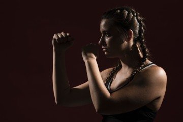 As mulheres estão cada vez mais dentro das modalidades das artes marciais -  (crédito: Reprodução/ Freepik)