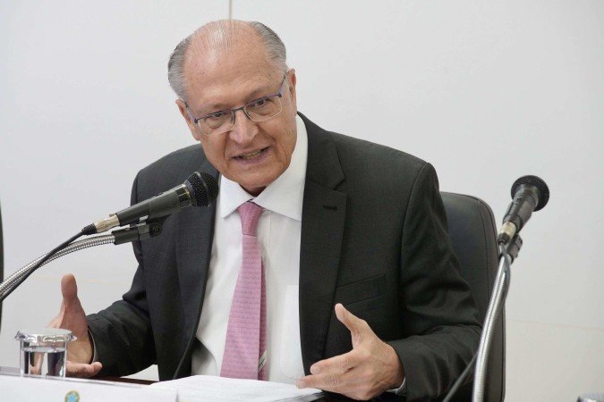Vice-presidente afirmou que o pacote de medidas anunciado pelo governo federal para apoiar os exportadores que foram prejudicado pelo tarifaço imposto pelos Estados Unidos não trará impacto fiscal -  (crédito: Cadu Gomes/VPR)